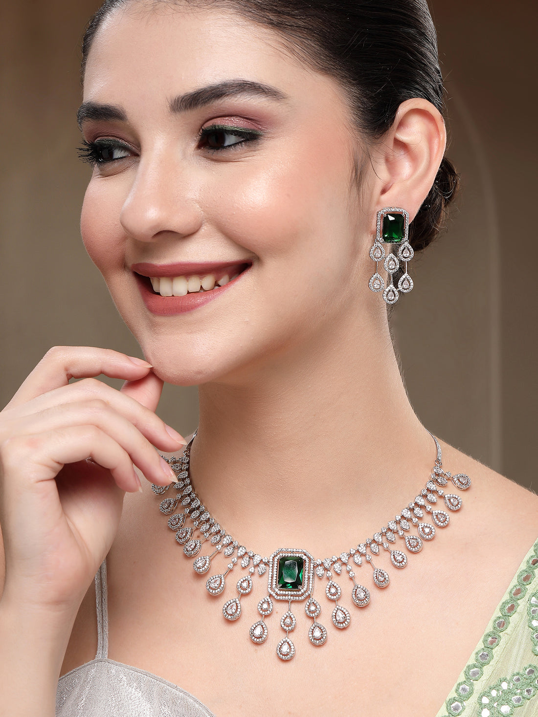 KARATCART Dazzling Green Square American Diamond Silver-Plated Jewellery Set for Women
