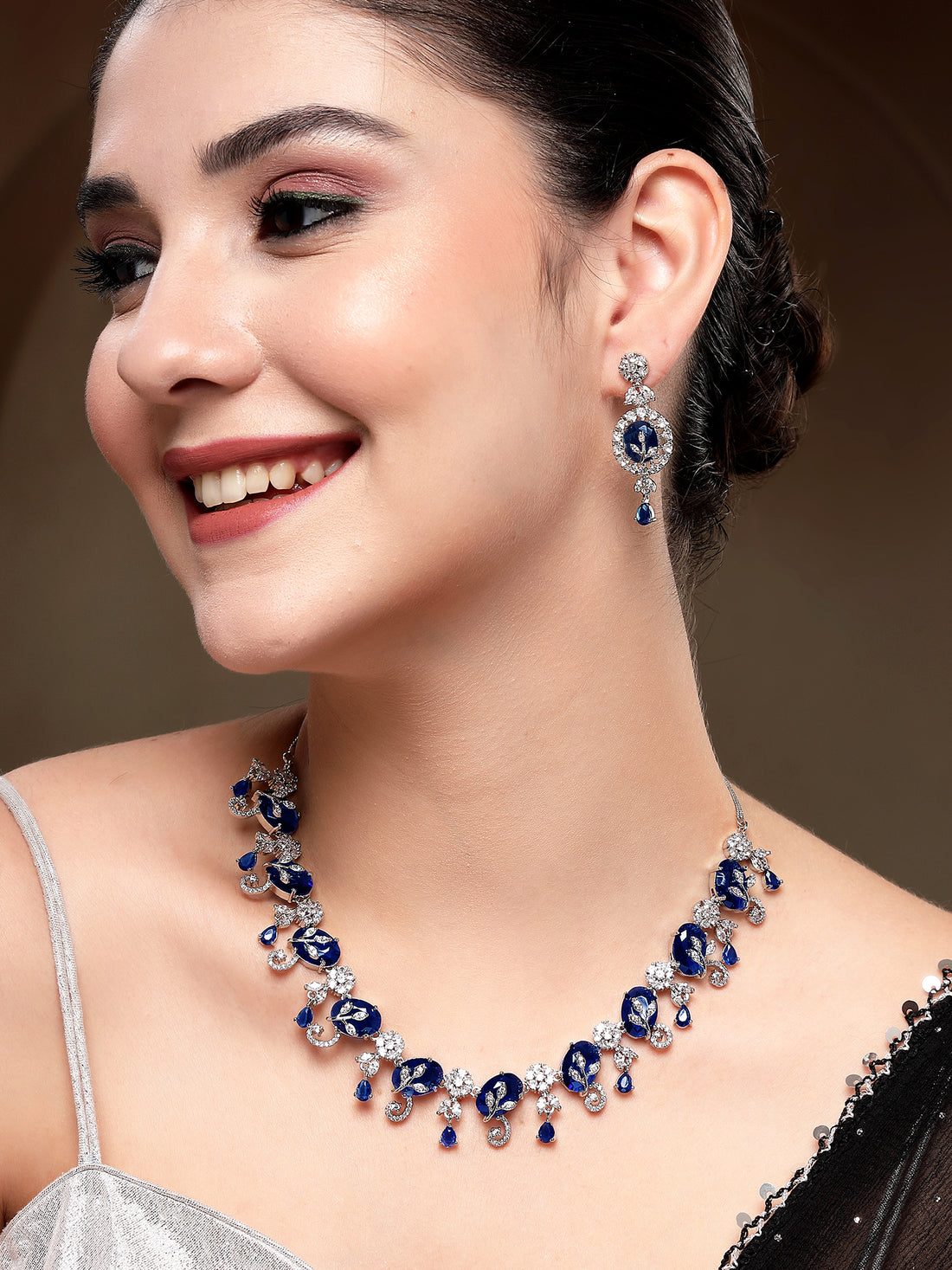 KARATCART Classic Oval Blue Leaf Design American Diamond Silver-Plated Jewellery Set for Women