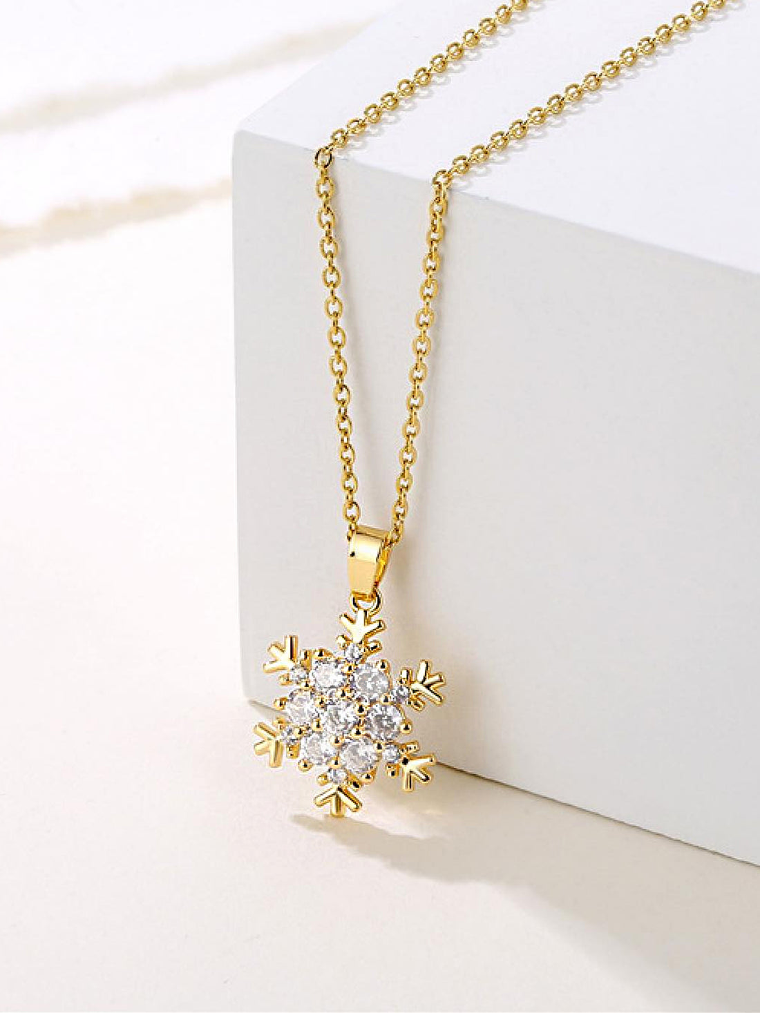Bohey by KARATCART Luxurious Gold Snowflake American Diamond Pendant for Women