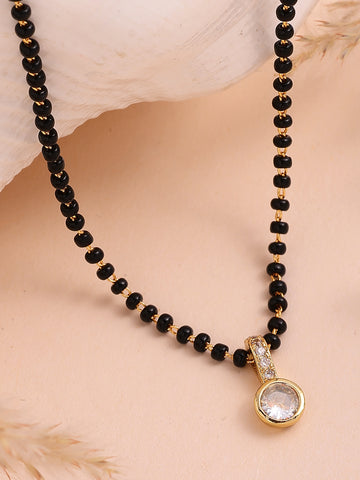 Bohey by KARATCART Classic Round Solitaire Pendant Gold-Toned Mangalsutra for Women