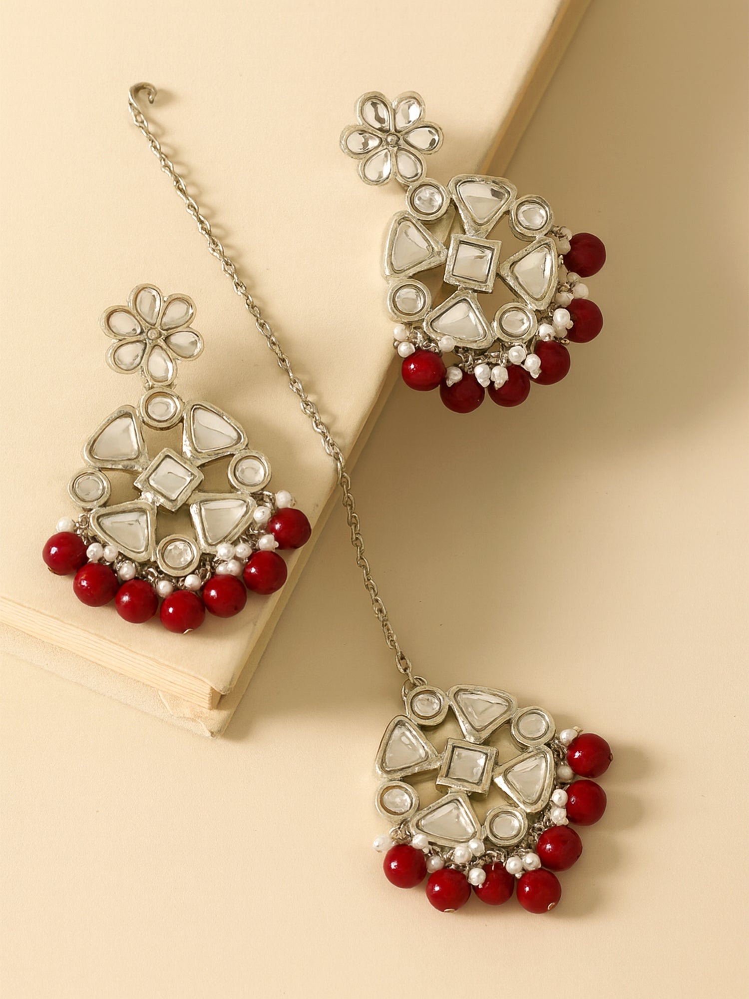 Silver-Plated & Red Beads Kundan Studded Jewellery Set