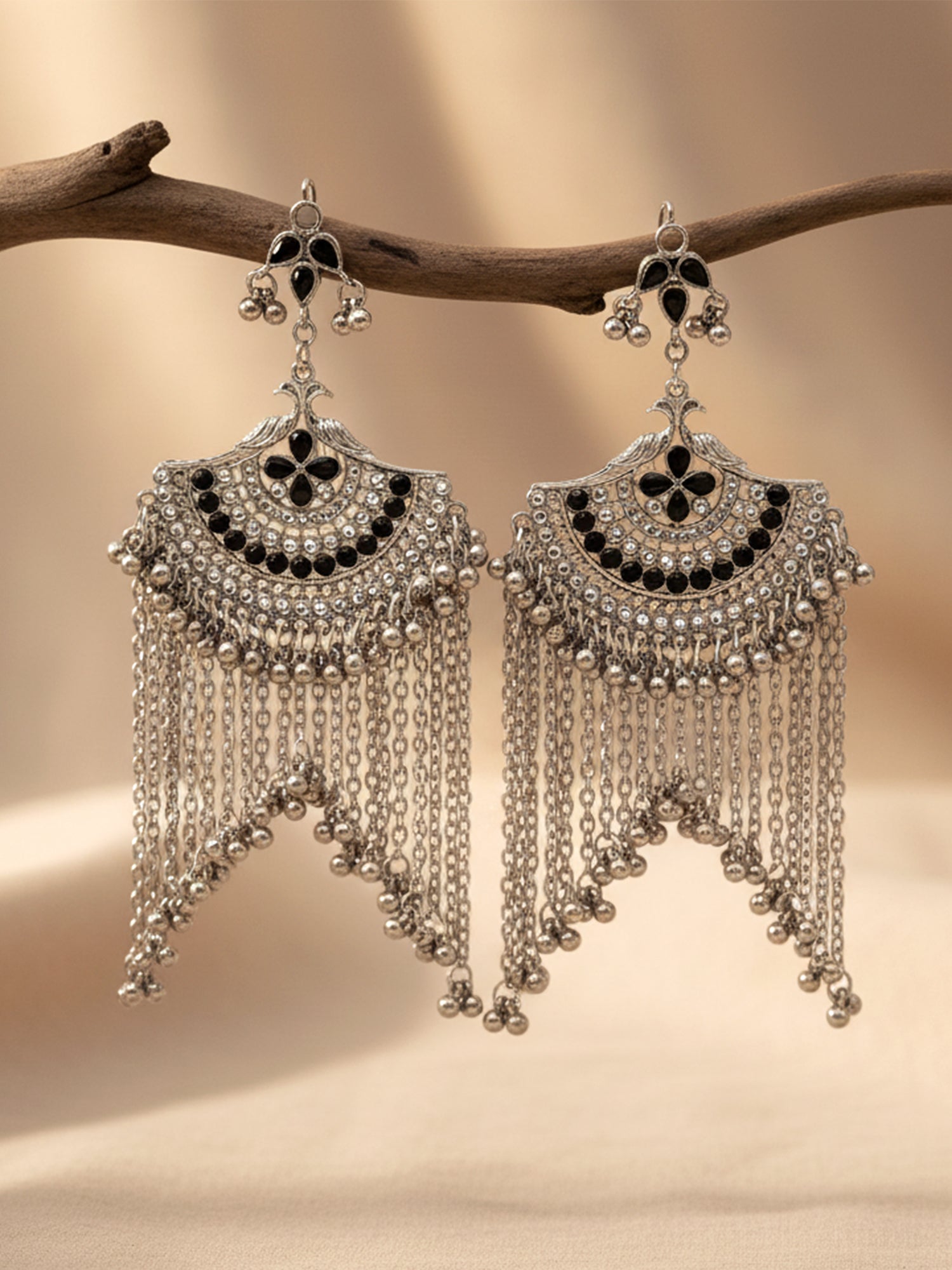 Karatcart Oxidised Silver Black Kundan Chandbali Earrings with Tasselsfor Women