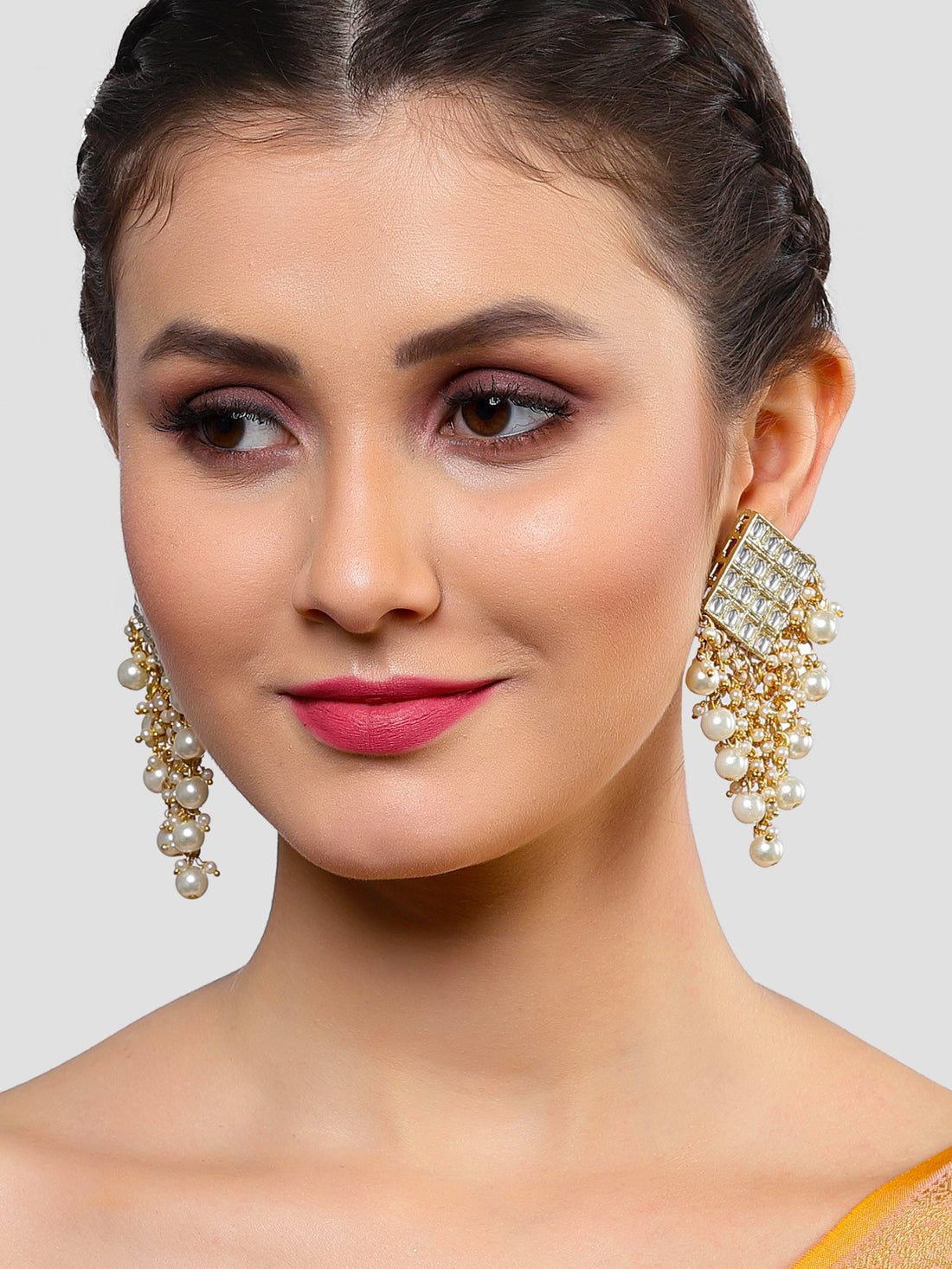 Karatcart Gold Plated Diamond Shape Pearl Studded Kundan Dangler Earrings for Women