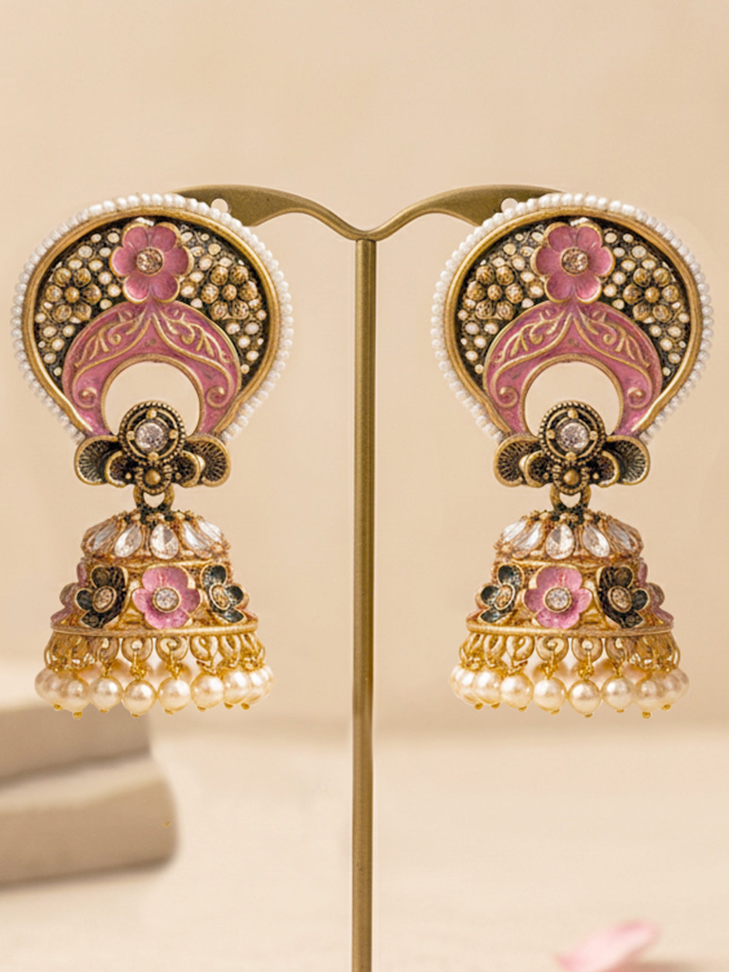 Karatcart Antique Gold Plated White Beaded Pink Floral Jhumki Earrings for Women