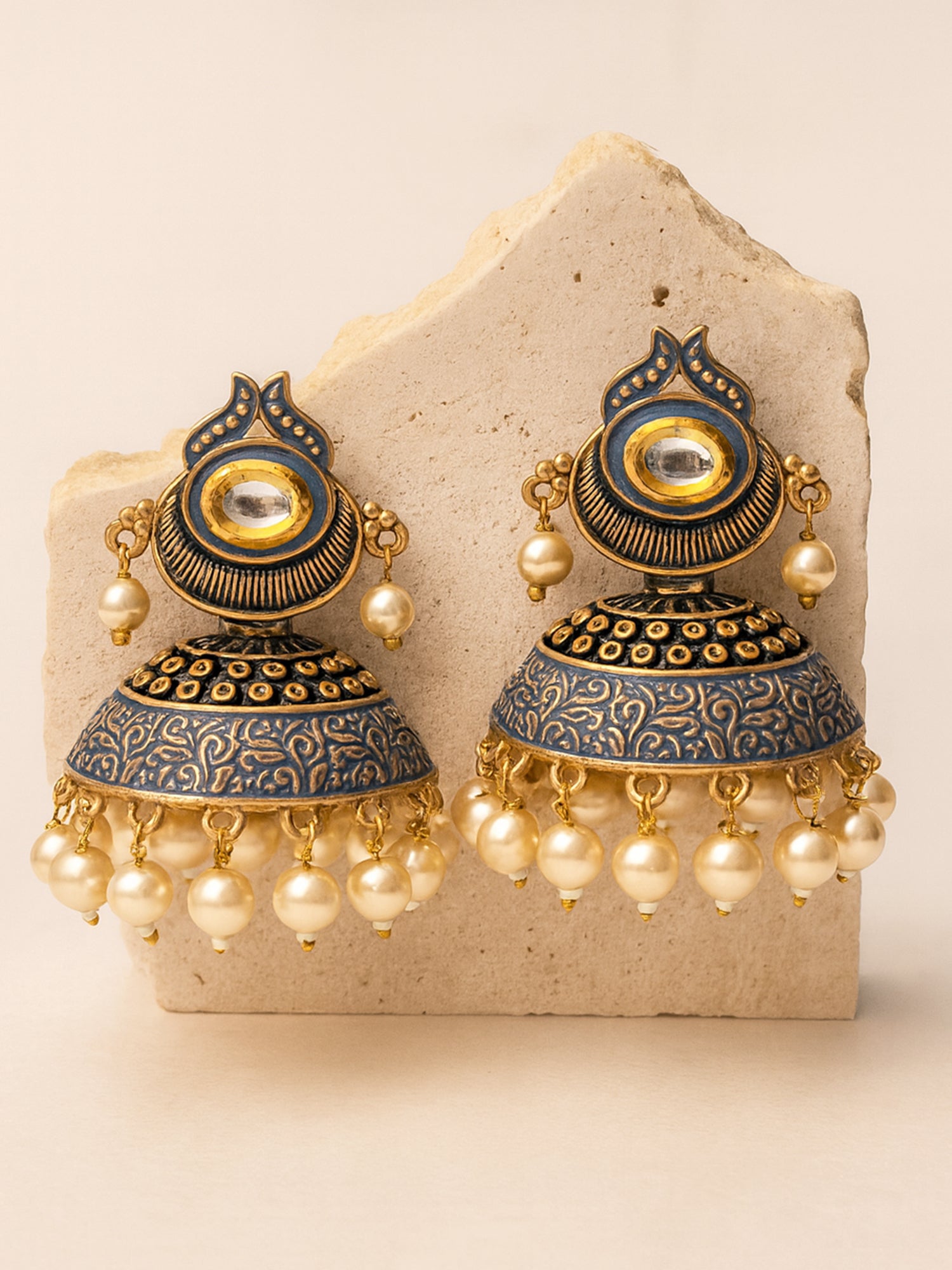 Karatcart Antique Gold Plated Polki Kundan Studded Grey Meena Jhumki Earrings for Women