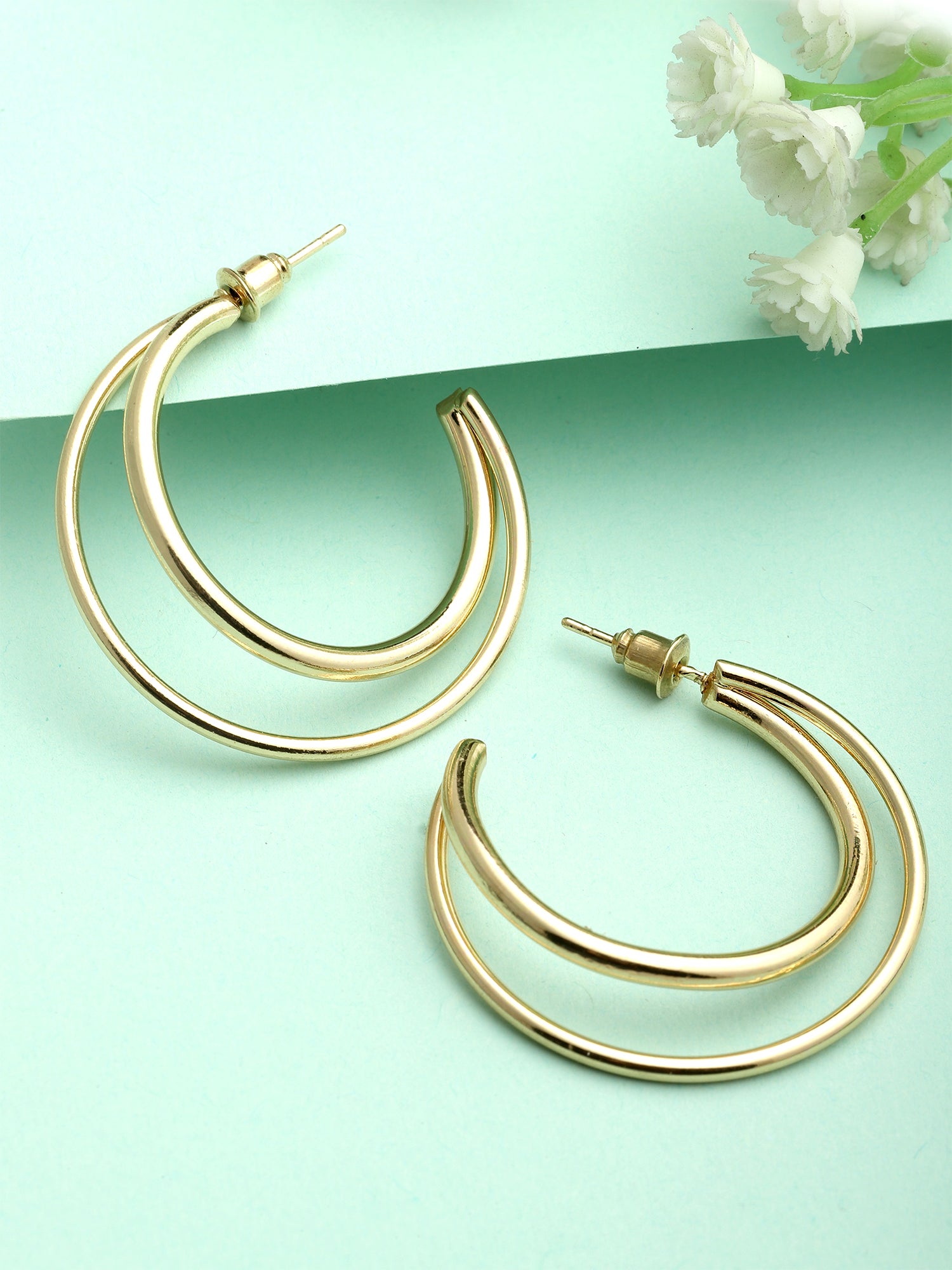 Bohey by KARATCART Gold-Plated Contemporary Half Hoop Earrings for Women