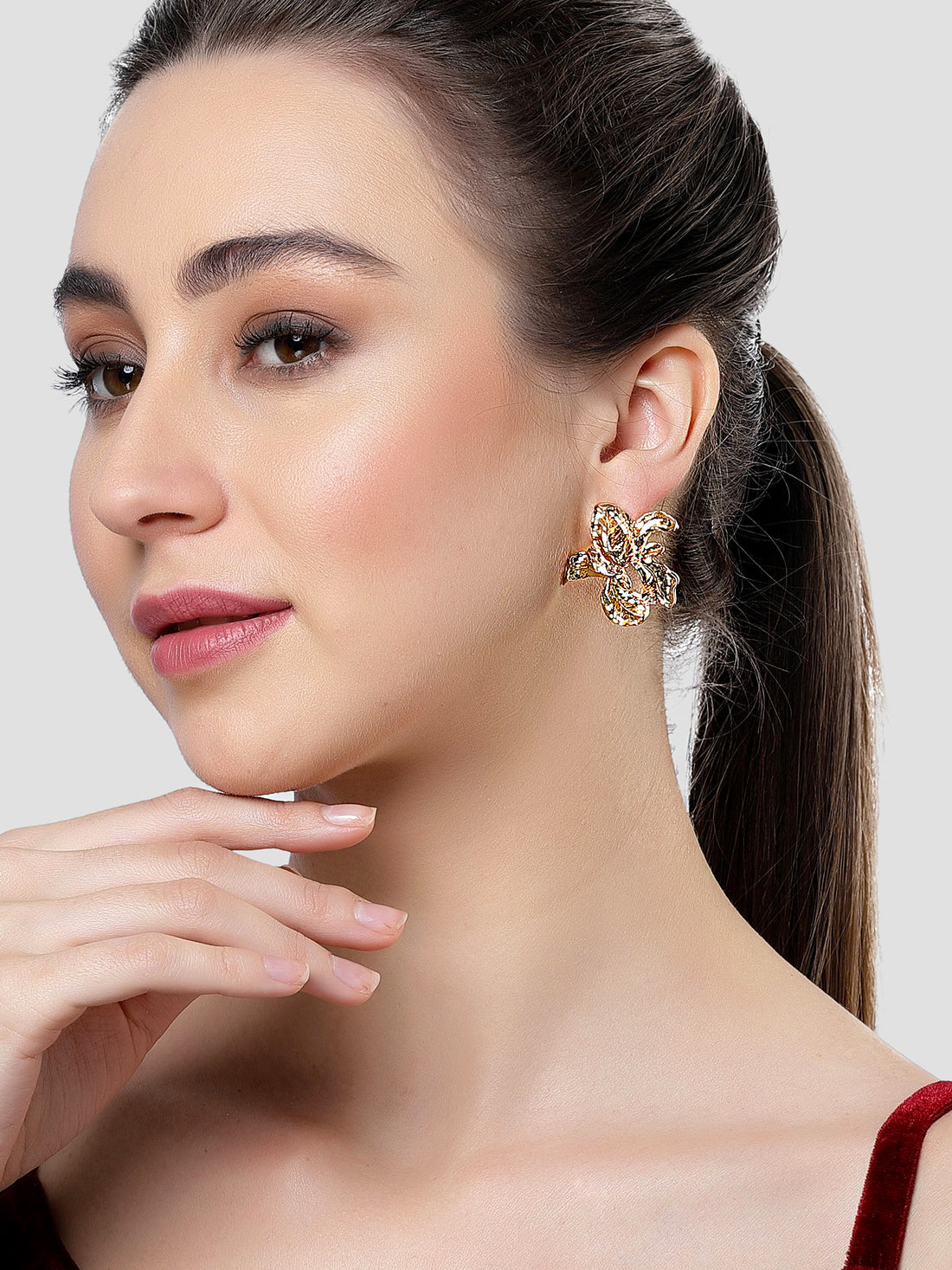 Bohey by KARATCART Creative Gold Studs Earrings for Women