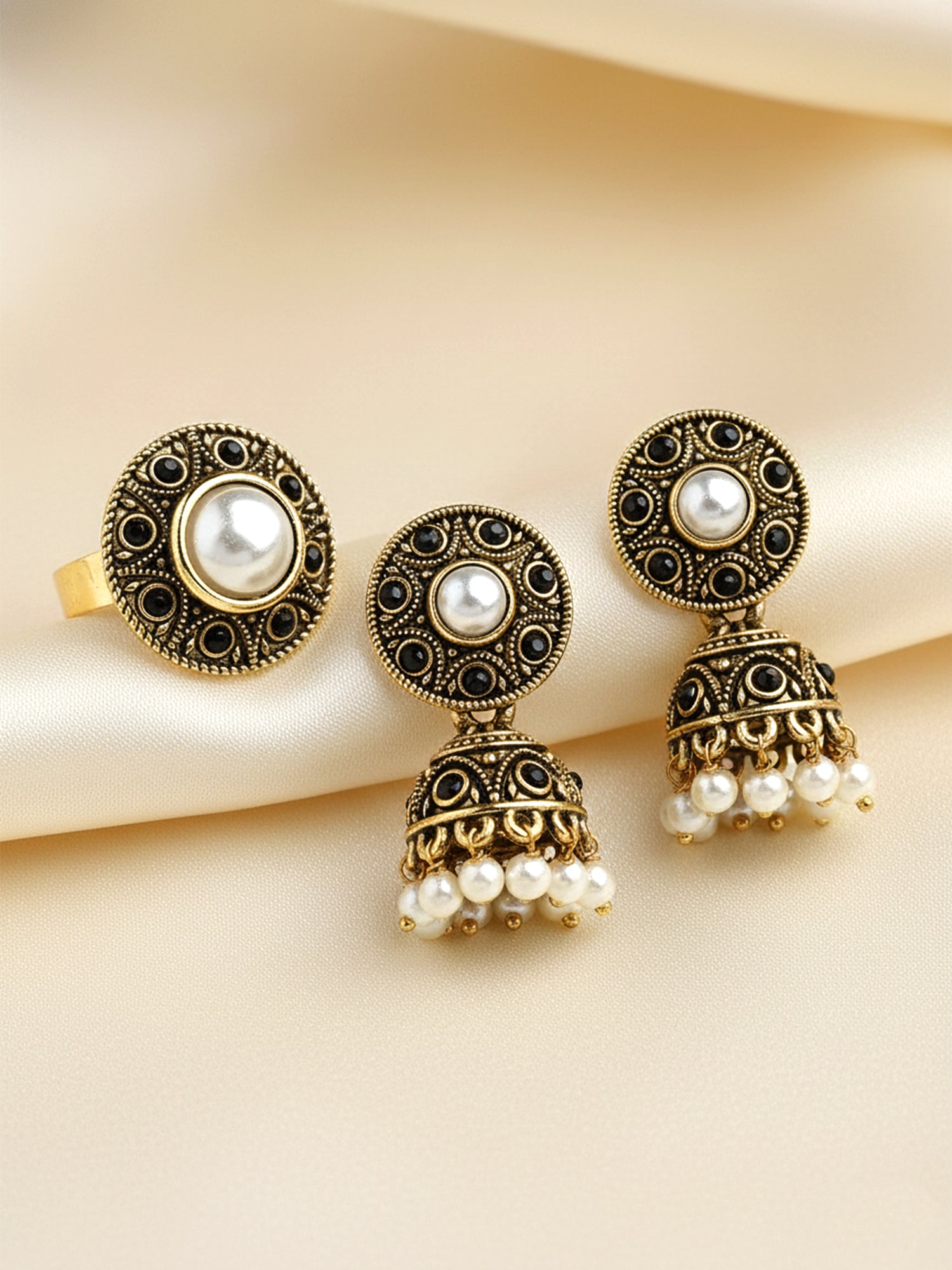 Karatcart Antique Gold Earrings with Ring Set for Women