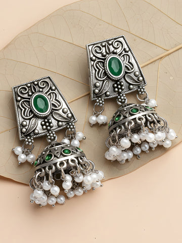 Karatcart Oxidised Silver Green Kundan Studded Jhumki Earrings for Women