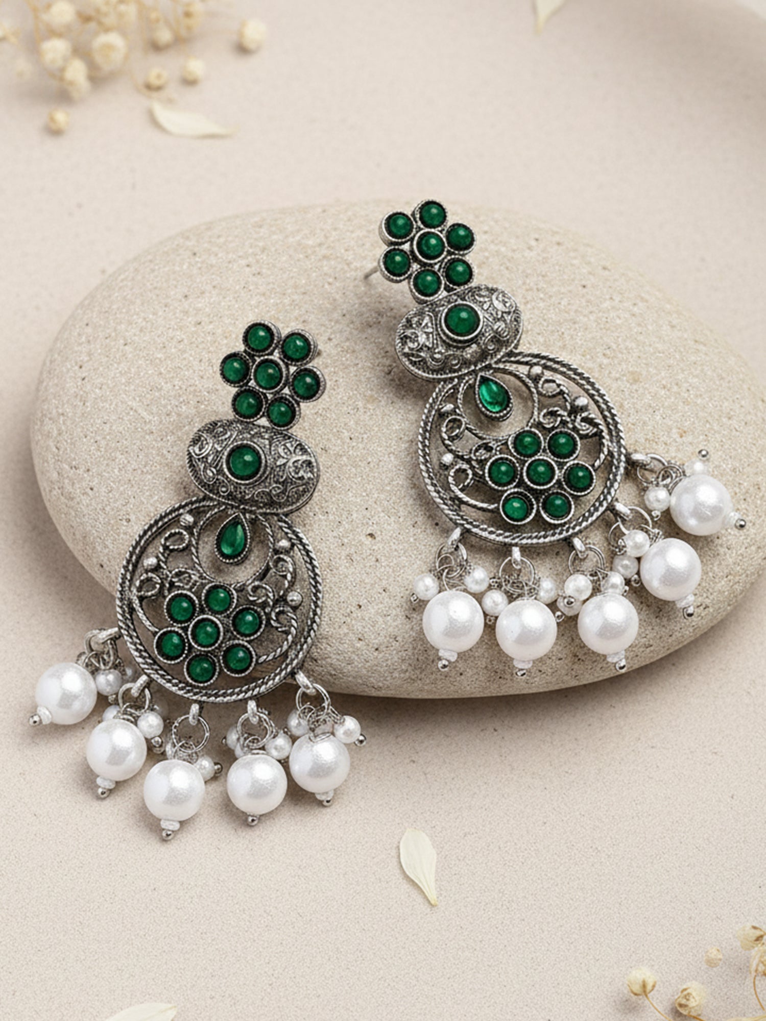 Karatcart Oxidised Silver Green Stone and Pearl Dangler Earring for Women