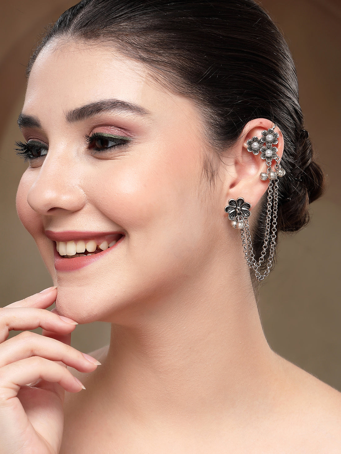 KARATCART Elegant Oxidized Silver Chain Cuff Earrings with Floral Design for Women