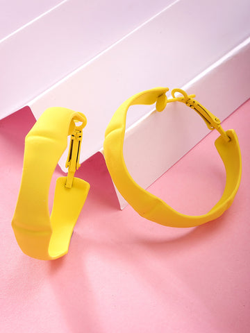 Bohey by KARATCART Yellow Bone Design Contemporary Hoop Earrings