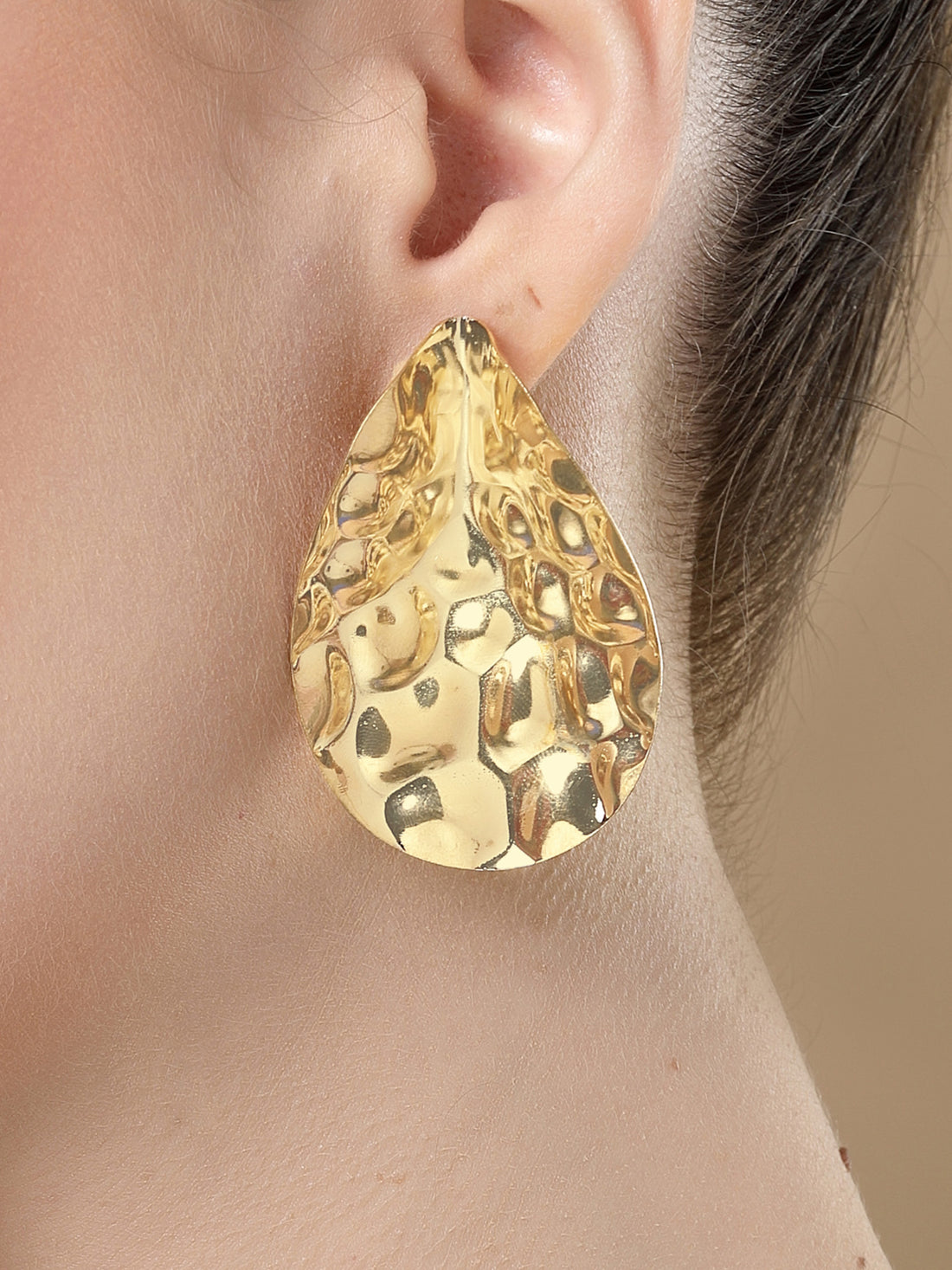 Bohey by KARATCART Gold Plated Hammered Design Drop Earrings