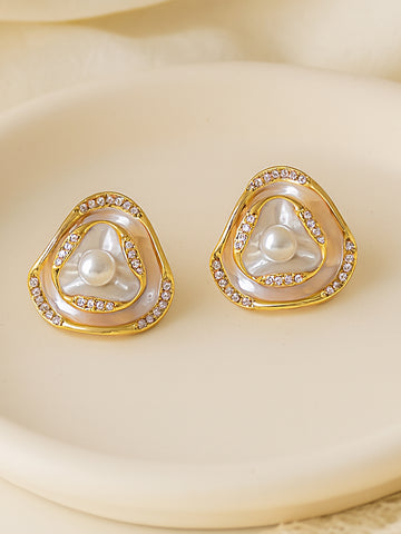 Bohey by KARATCART Elegant Gold-Plated Pearl & American Diamond Stud Earrings for Women