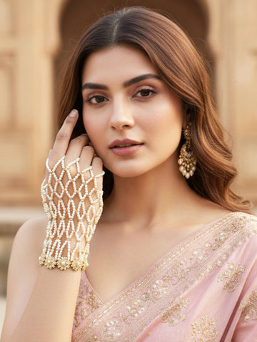 KARATCART Traditional Gold Tone Pearl Beaded Net Design Hathphool for Women
