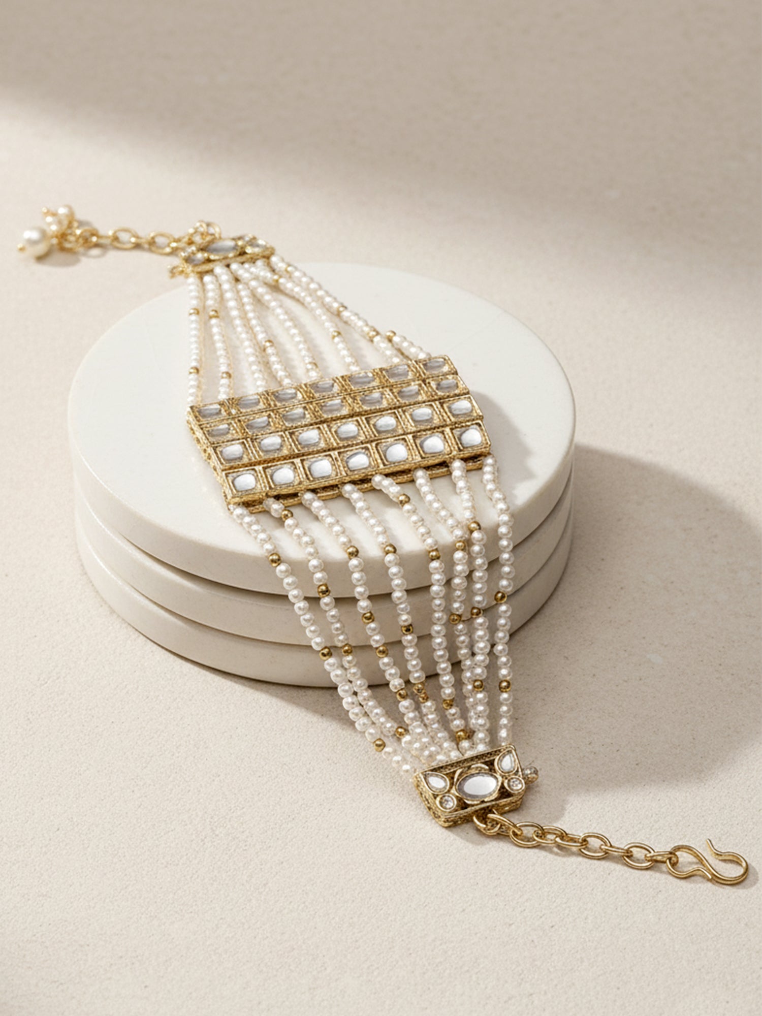 Karatcart Gold Plated Pearl Beaded Square Kundan Bracelet for Women