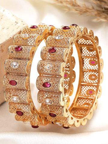 KARATCART Royal Rajwadi Red & White Stone Filigree Design Gold-Plated Bridal Bangles for Women