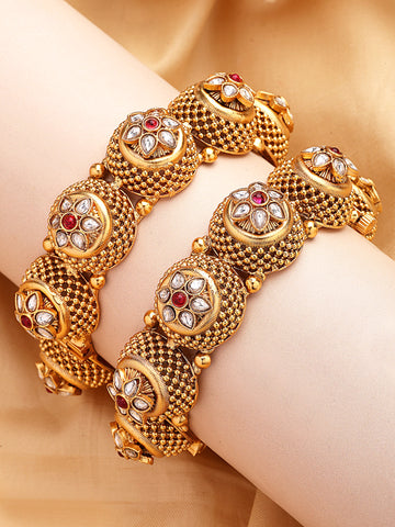 KARATCART Elegant Floral Design Gold-Plated Red & White Stone Rajwadi Bangles for Women
