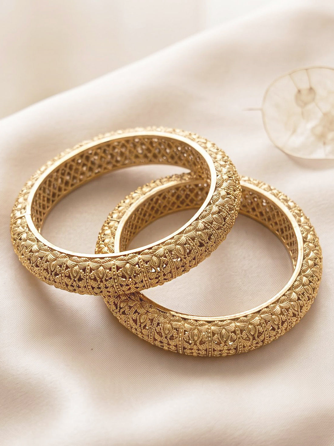 KARATCART Traditional Gold-Plated Royal Rajwadi Intricate Leaf Designer Bangles for Women