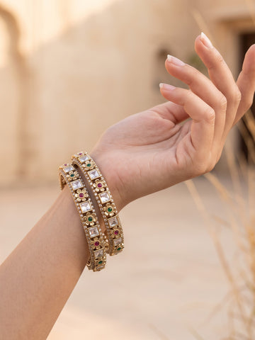 KARATCART Royal Mehndi Gold-Plated Red & Green Floral Kundan Style Bangles for Women