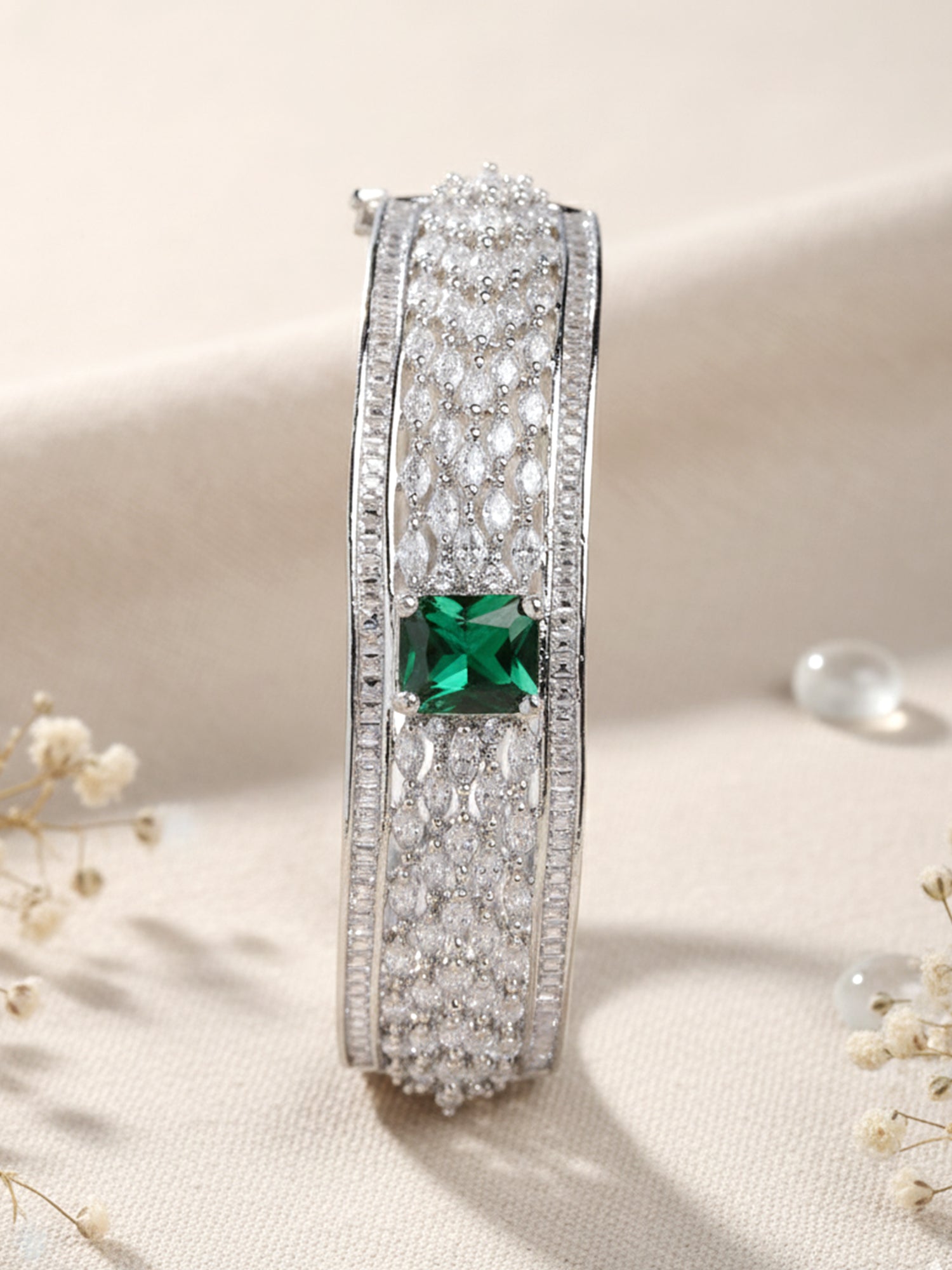 Karatcart Silver Tone Green American Diamond Studded Bracelet for Women