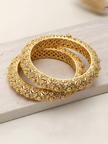 Karatcart Set of 2 Antique Floral Rajwadi Gold Plated Temple Bangles for Women