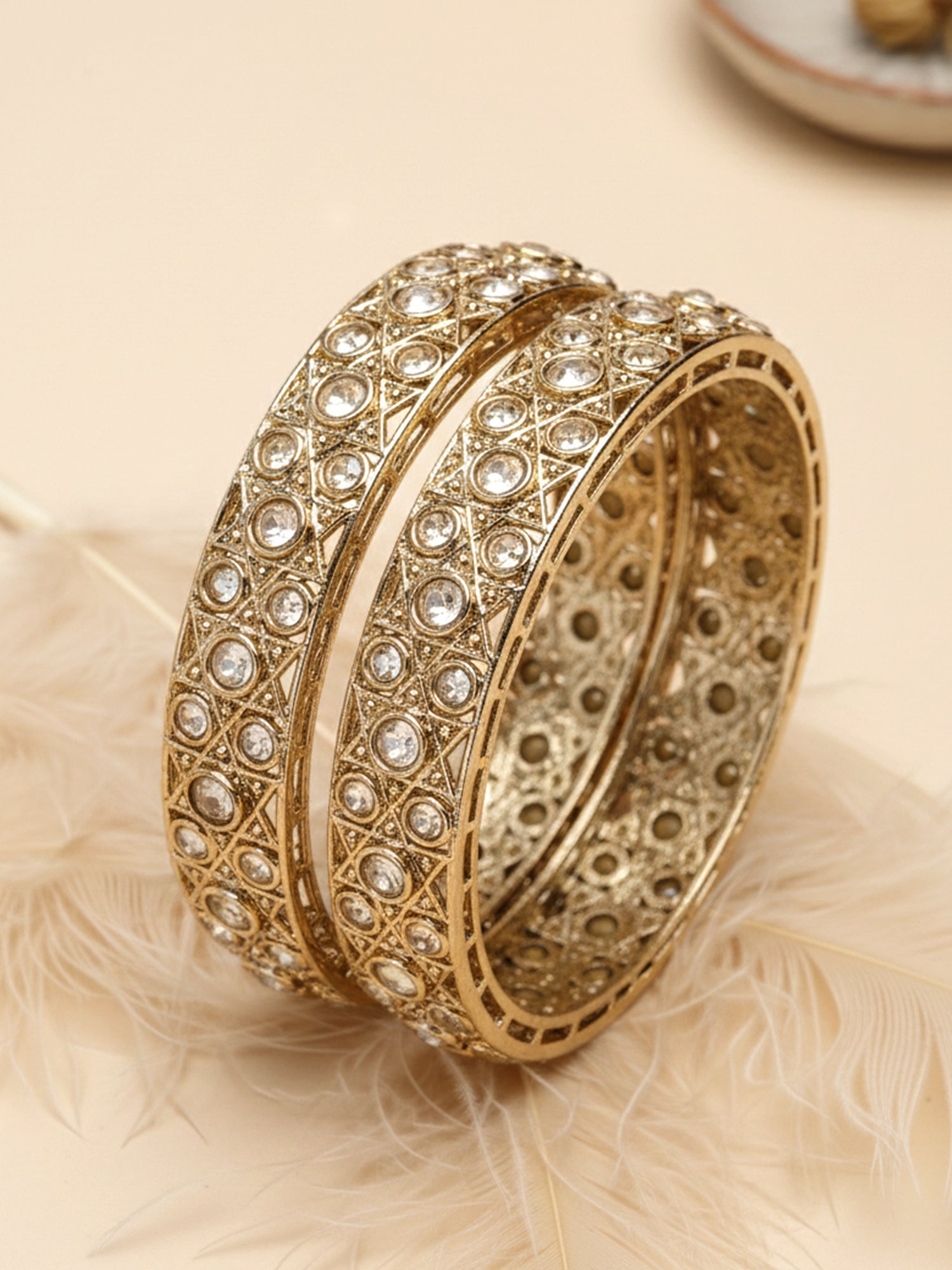 Karatcart Antique Gold Plated Star Design Kundan Studded Bangles for Women