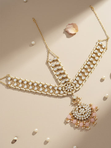 Karatcart Gold Plated Floral Shape Pink Beads Studded Handcrafted Kundan Mathapatti for Women