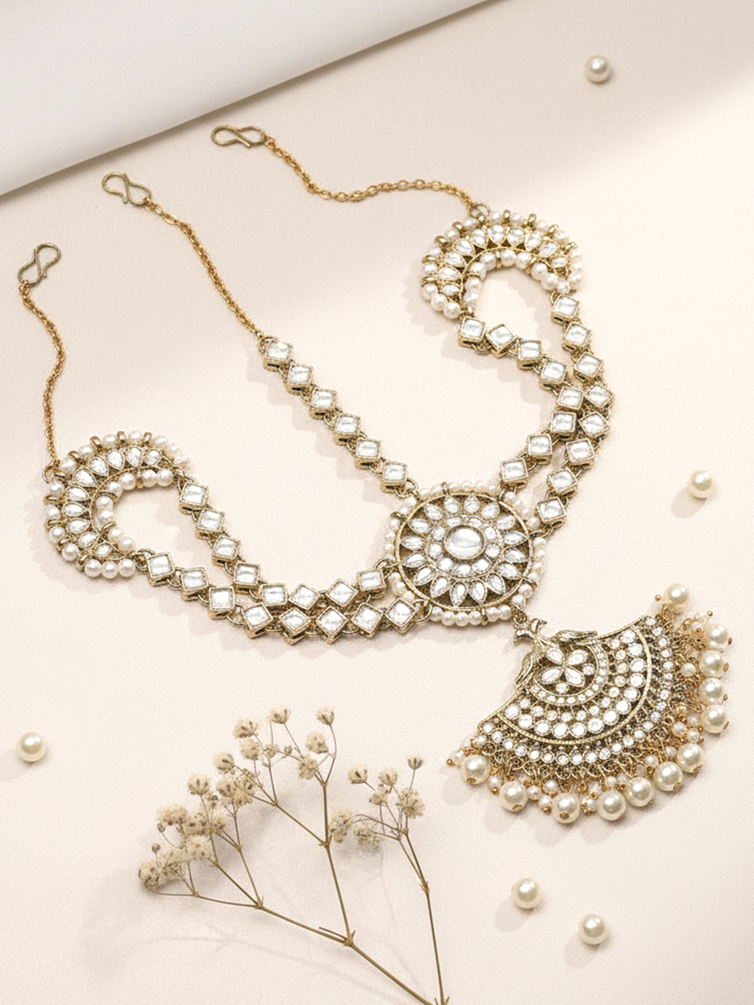 Karatcart Gold-Plated Moon Design Pearl and Kundan Mathapatti for Women