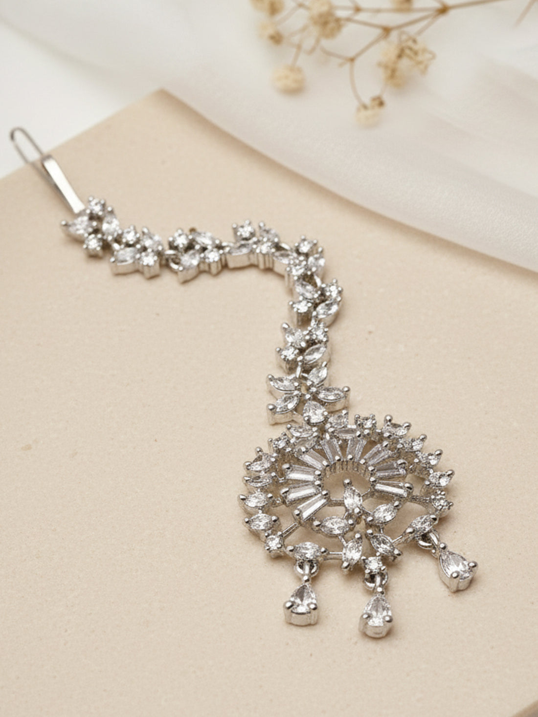 Karatcart Silver Plated AD Maangtikka for Women