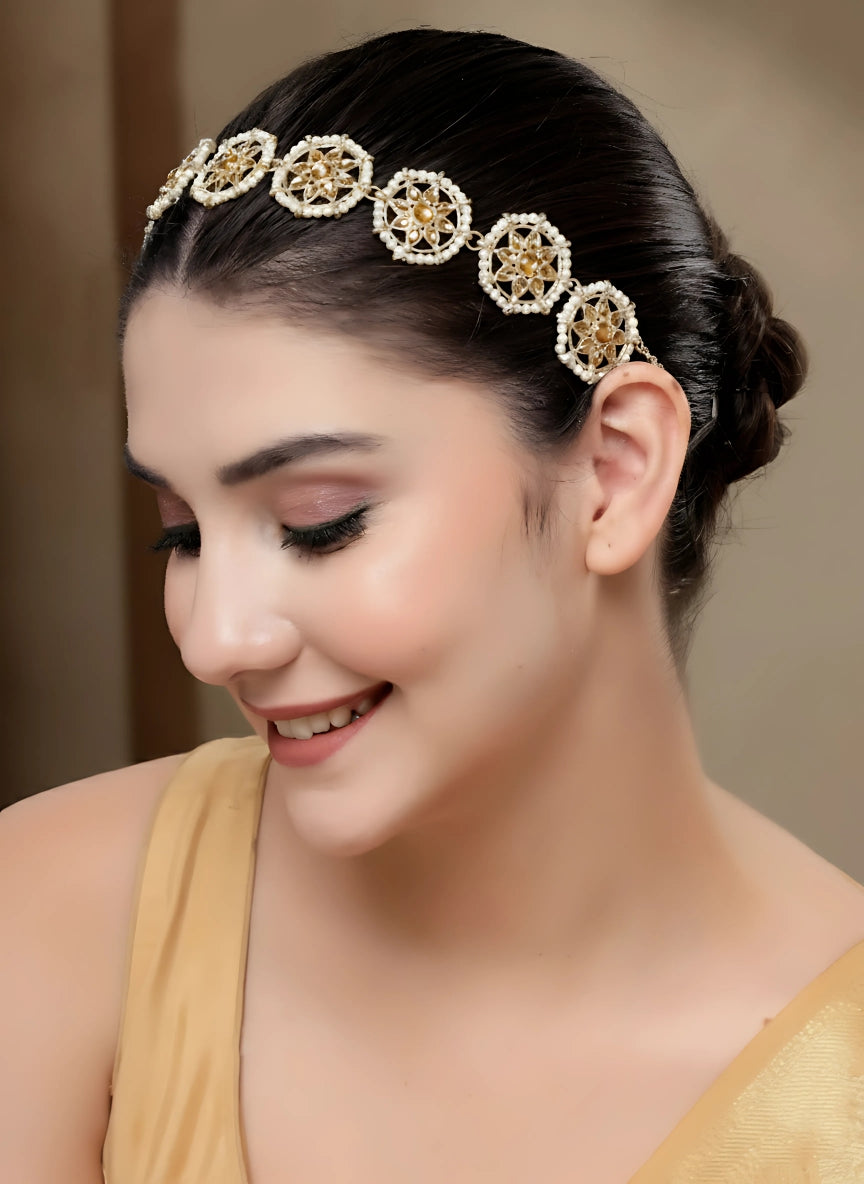 Golden Kundan-Studded Handcrafted Hairband
