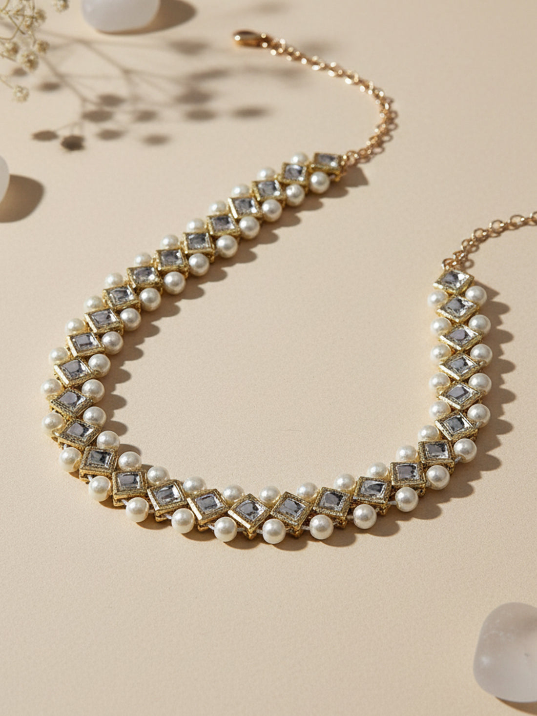 Diamond Shape Kundan and Pearl Studded Hairband