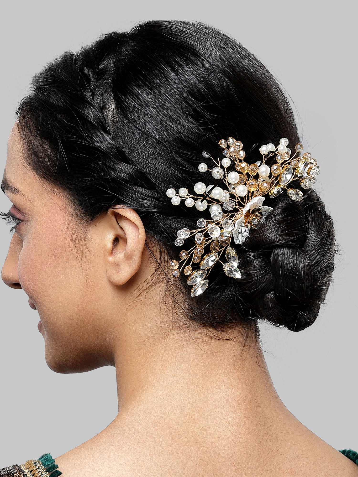 Bohey by KARATCART Golden Crystal and Pearl Studded Floral Hair Clip for Women