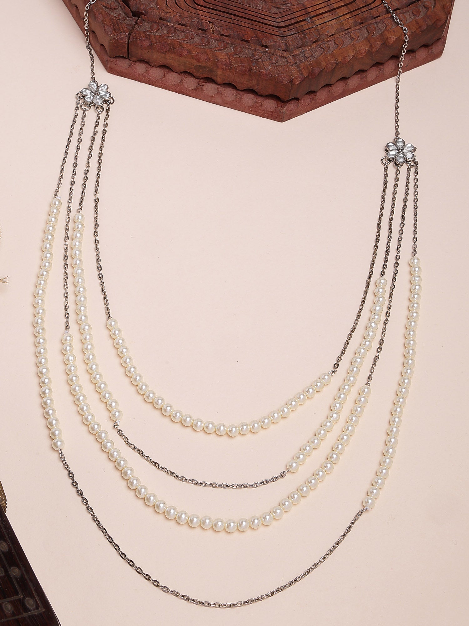 Karatcart Luxurious Multi-Layer Silver Plated Chain and Pearl Kamarbandh for Women