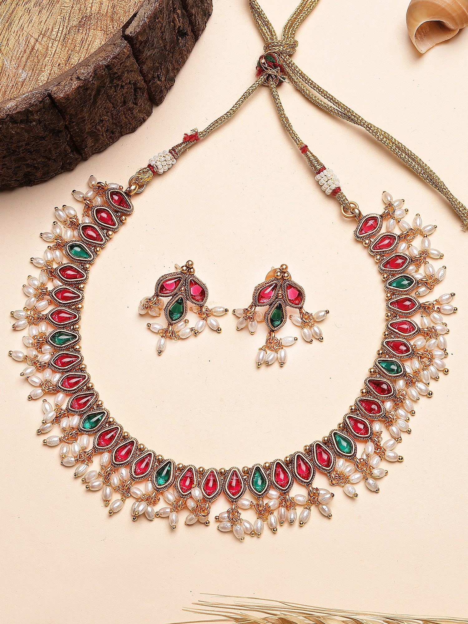 Karatcart Drop Shape Red and Green Stone Necklace Set for Women