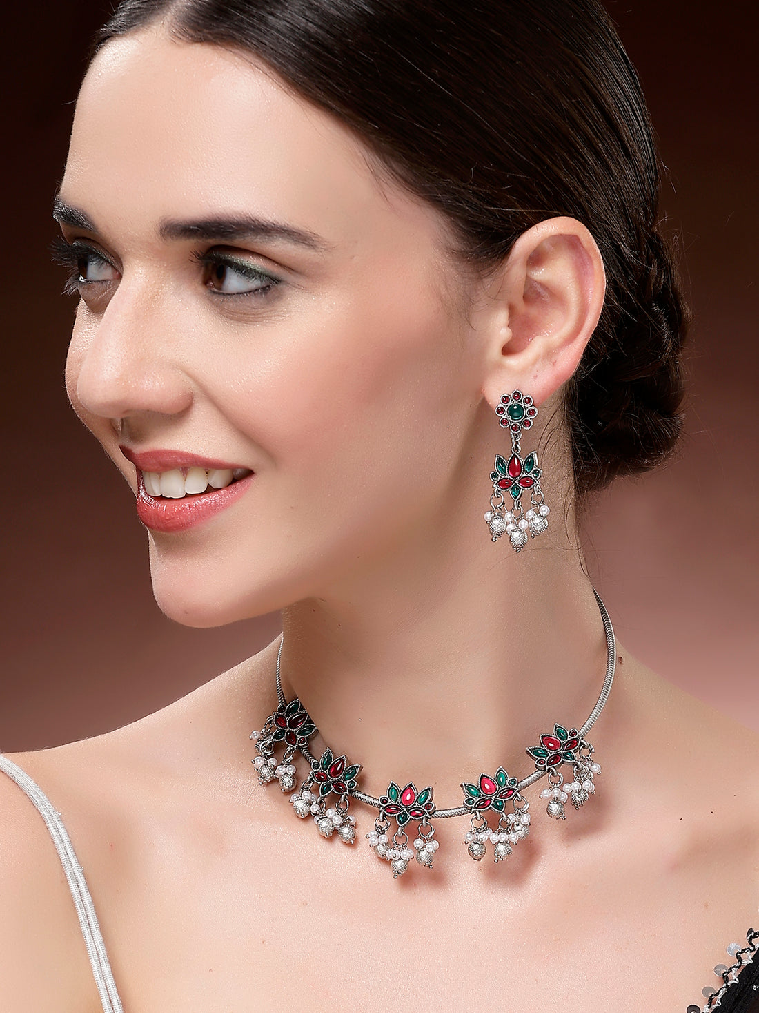 Karatcart Oxidised Silver Plated Red and Green Stone Hasli Necklace Set for Women