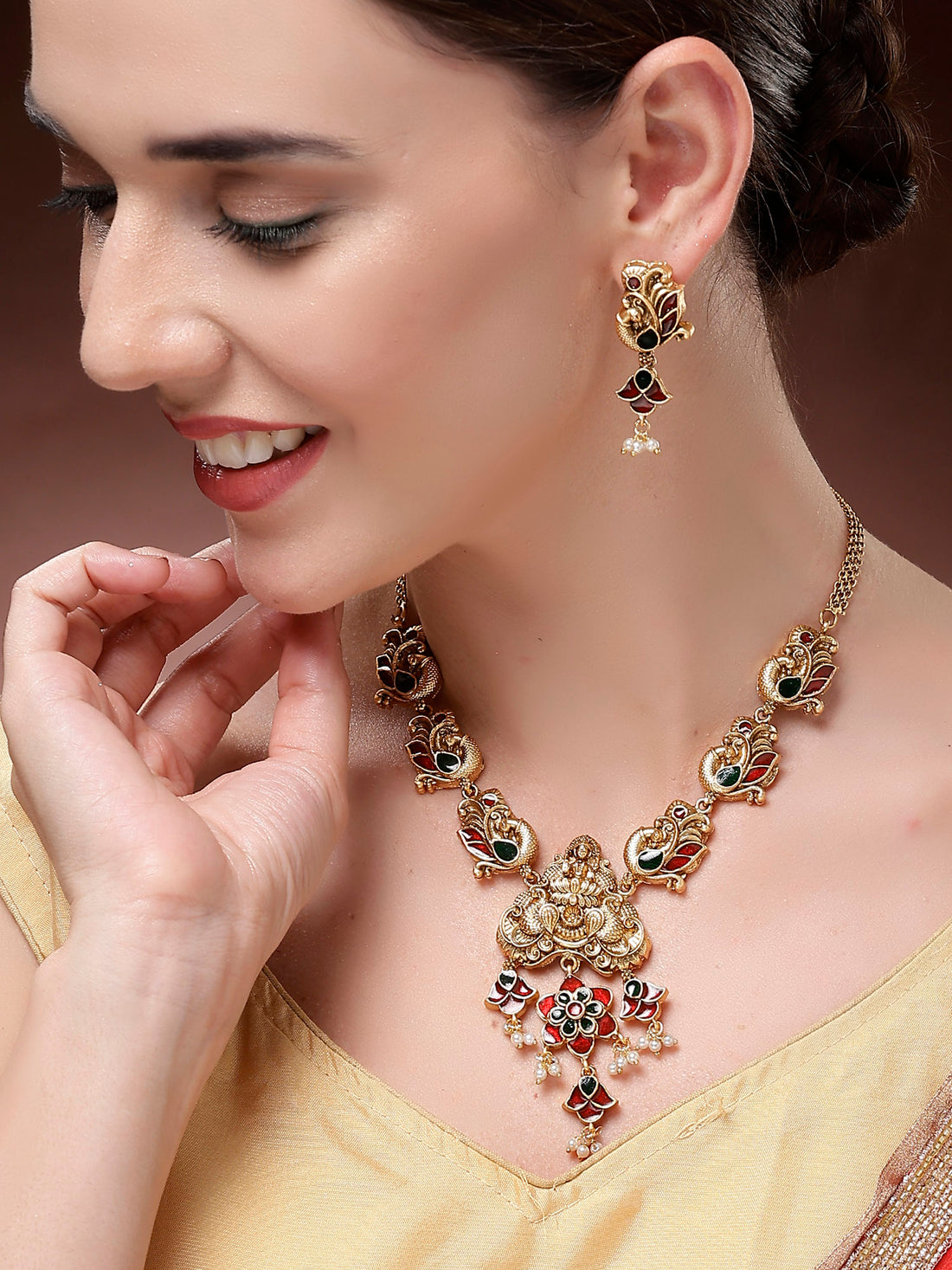 Karatcart Traditional Laxmi Mata Gold Plated Meenakari Temple Jewellery Set for Women