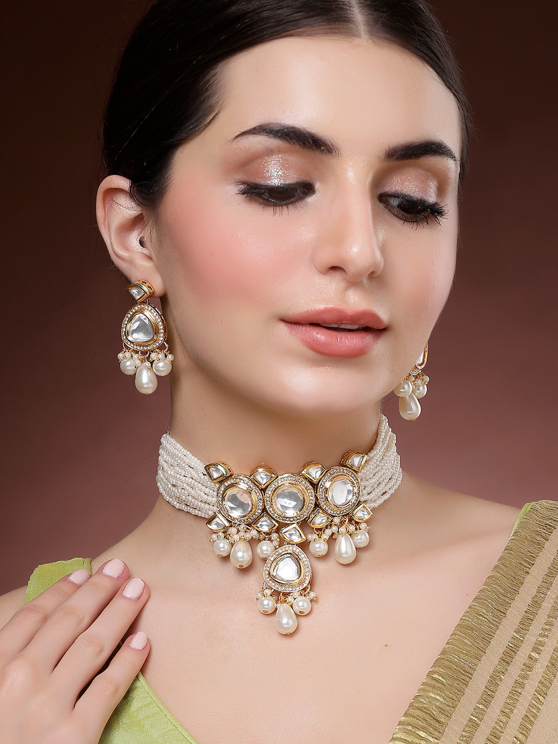 Karatcart Gold Plated Ploki Kundan Choker Necklace Set for Women