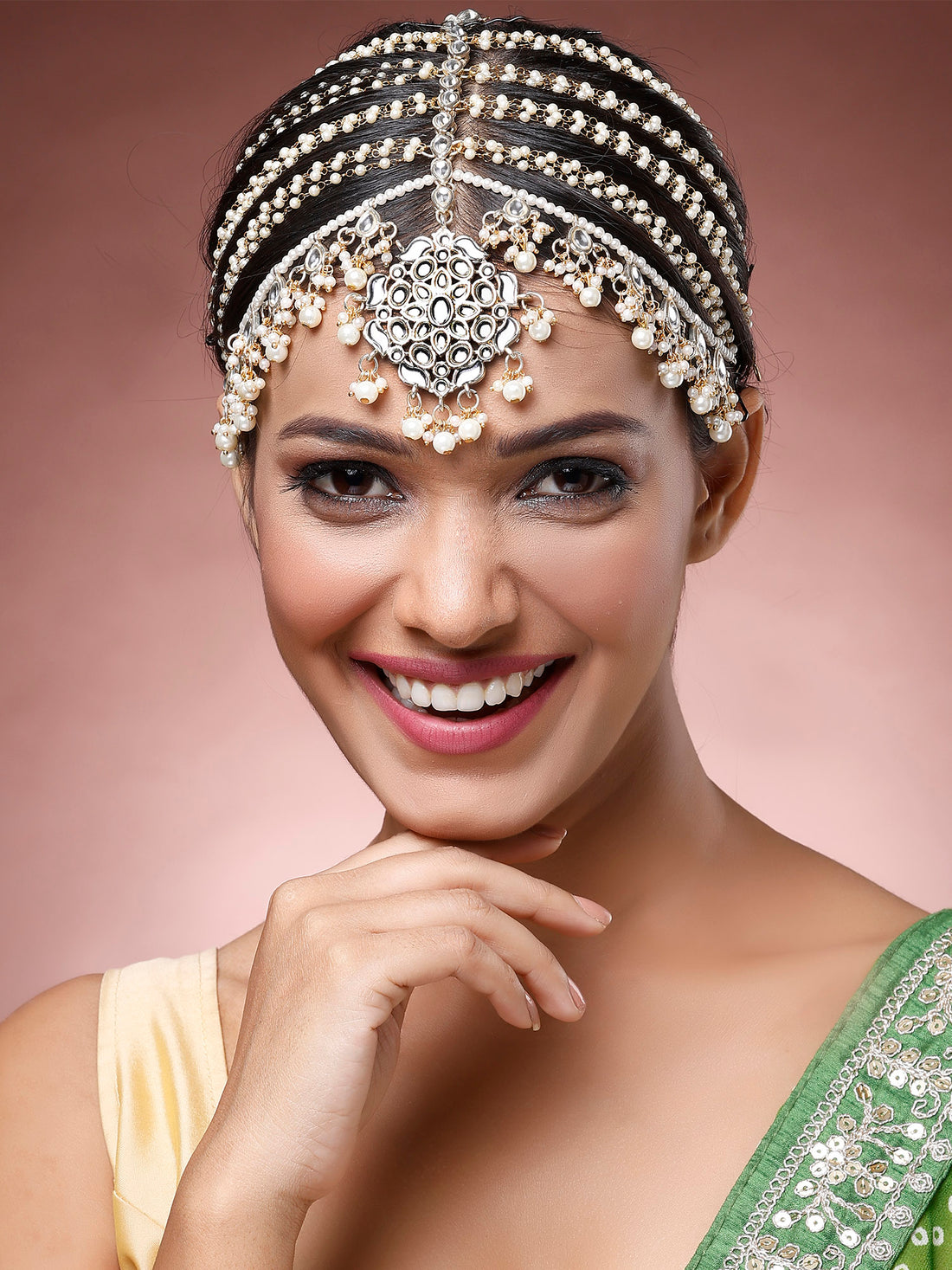 Karatcart Traditional Kundan Mathapatti with Pearl Drops and Multi-Layer Chains for Bridal