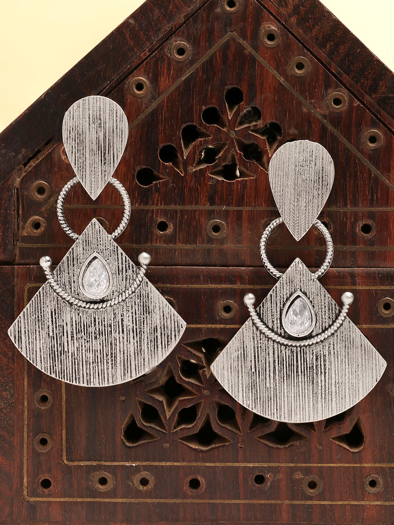 Karatcart Minimal Oxidized Silver-Toned Fan Earrings with Textured Finish & Teardrop Accent for Women
