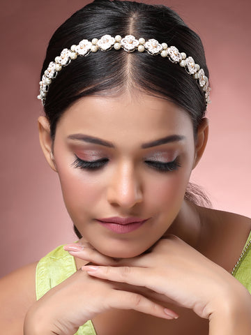 Karatcart Luxurious Gold-Plated Kundan Meenakari Hairband with Elegant Pearl for Women