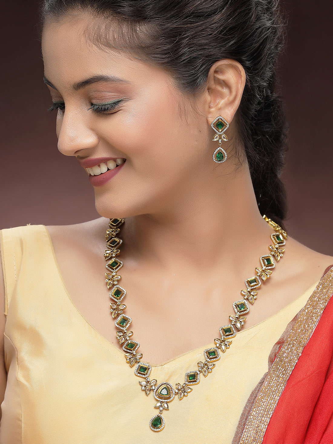 KARATCART Traditional Gold-Plated Green American Diamond Rani Haar Jewellery Set for Women