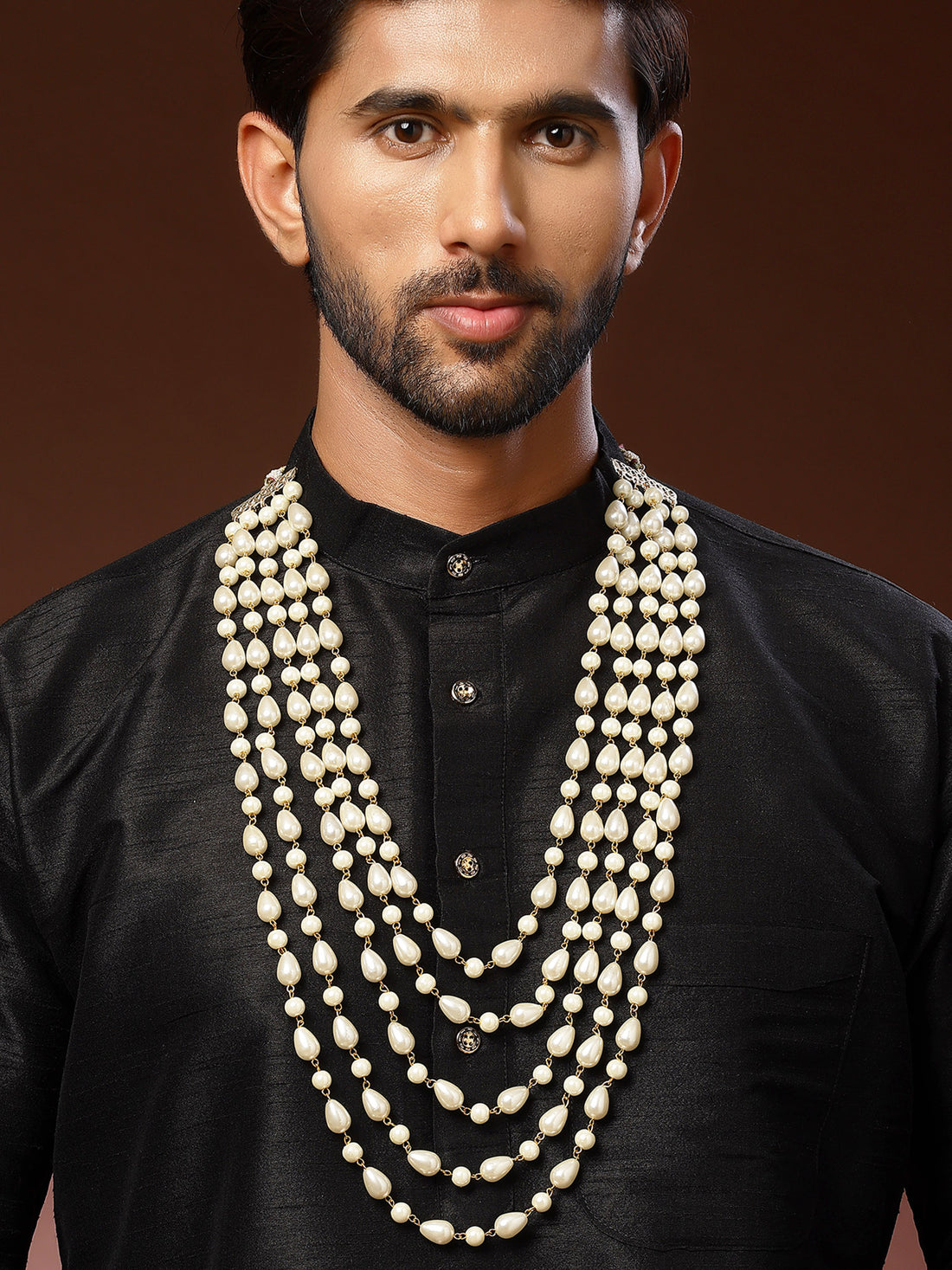 Karatcart Classic Multi Strand Drop White Pearl Maharaja Haar for Men
