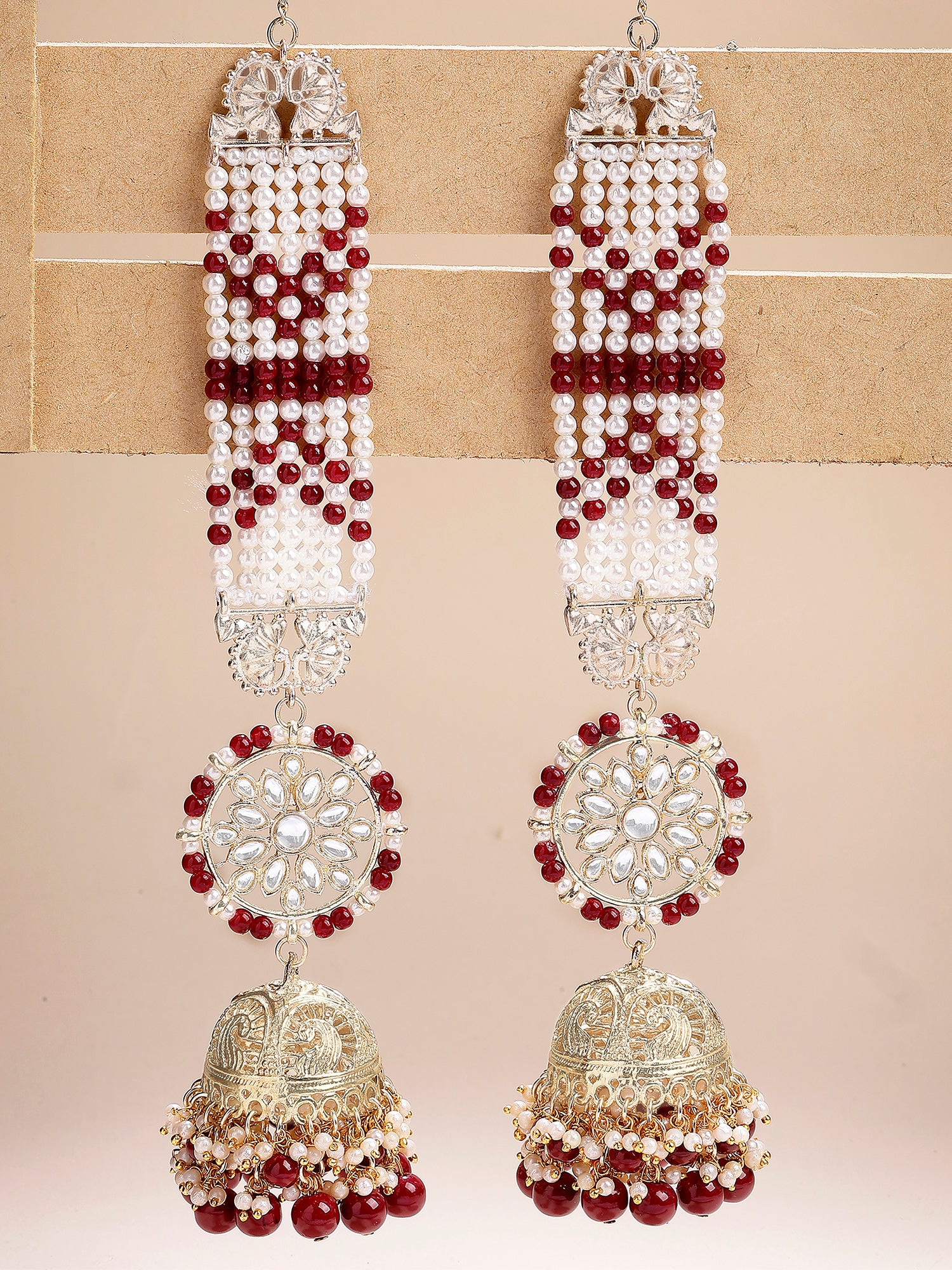 Karatcart Traditional Gold Plated Floral Red Beaded Kundan Jhumki Earrings with Pearl Kaanchain - Image 1
