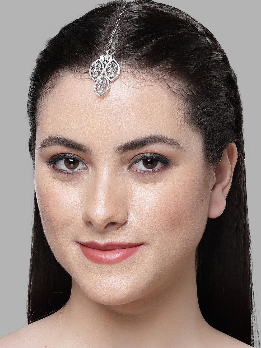 Karatcart Silver Plated Leaf Design American Diamond Maangtikka for Women