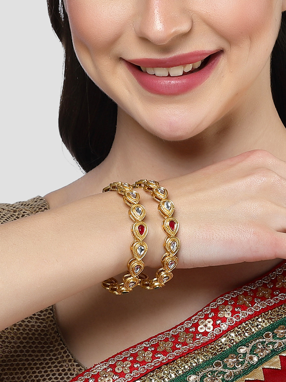 Karatcart Gold Plated Set of 2 Drop Shape Kundan Bangles for Women
