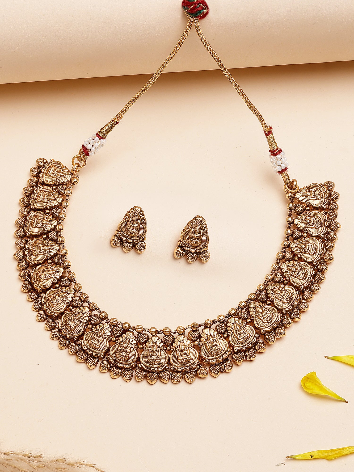 Karatcart Gold Plated Laxmi Mata Engraved Kalash Design Temple Jewellery Set for Women