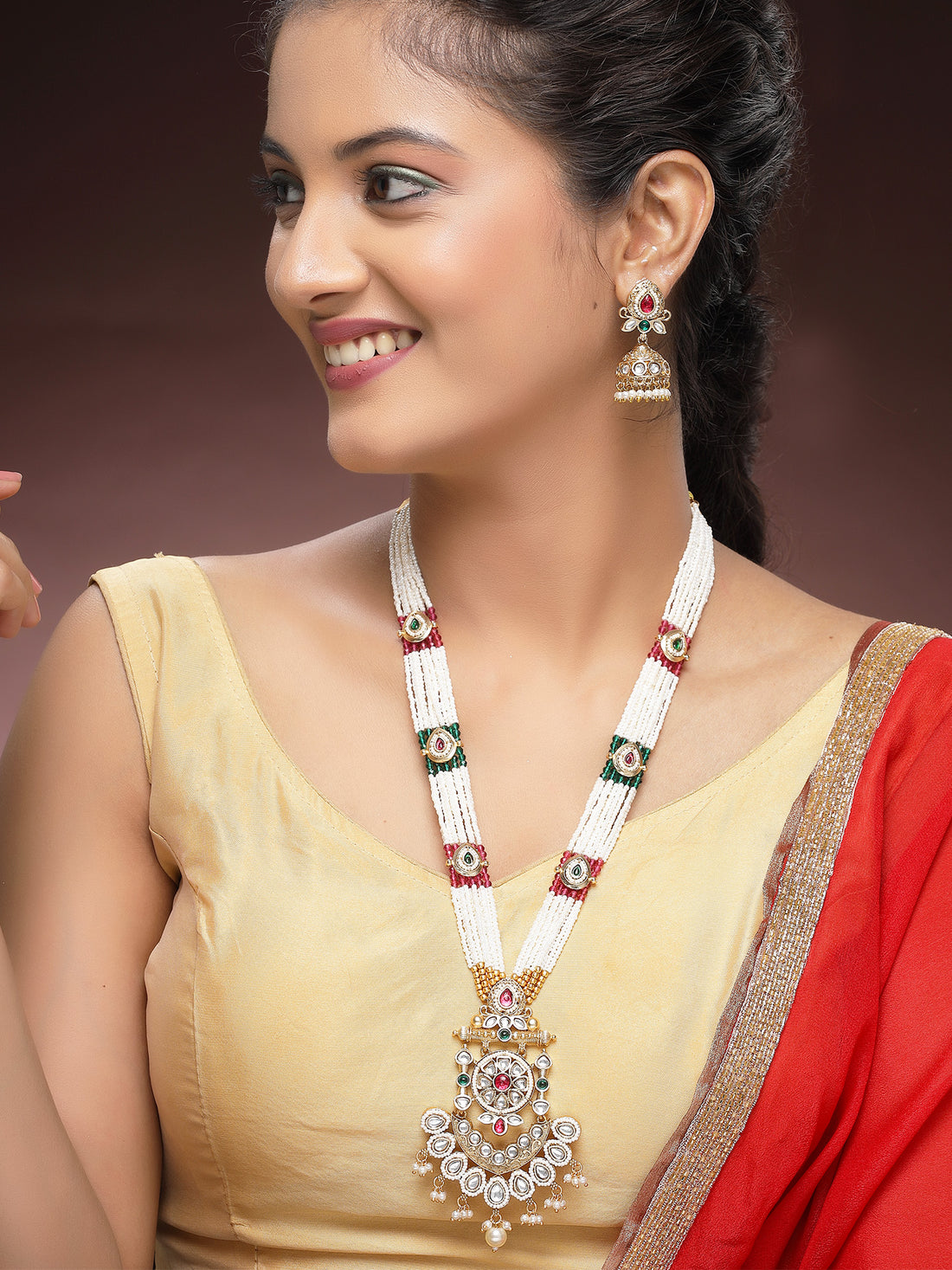 KARATCART Elegant Gold-Plated Red and Green Kundan Rani Haar Necklace Set for Women