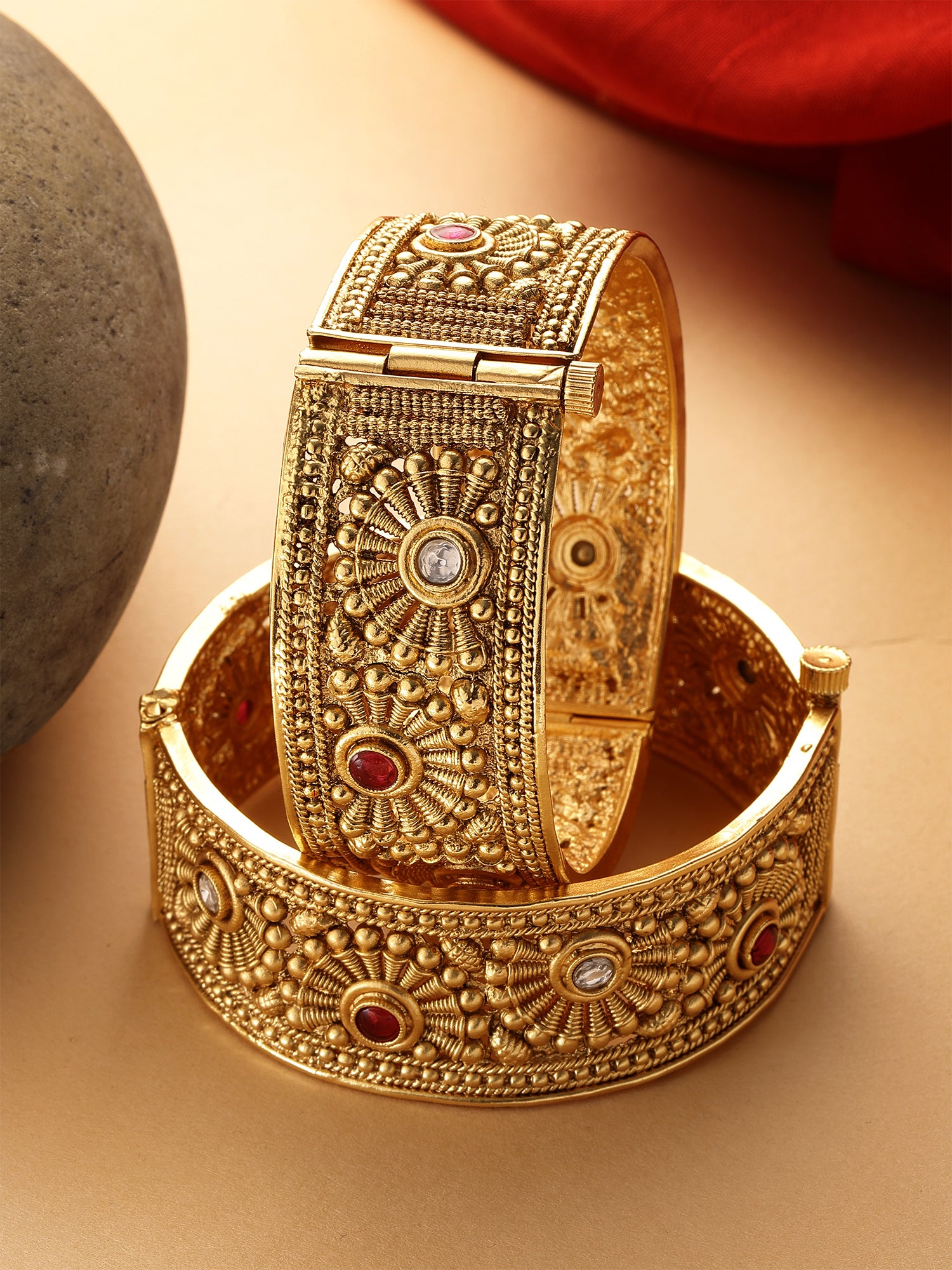 Karatcart Set of 2 Gold Plated Rising Sun Design Floral Bangles for Women