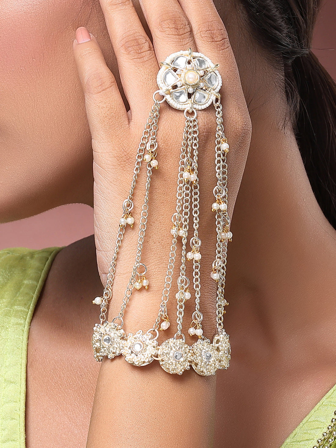 Karatcart Traditional Floral Design Pearl Chain Gold-Plated Kundan Hathphool with Ring for Women